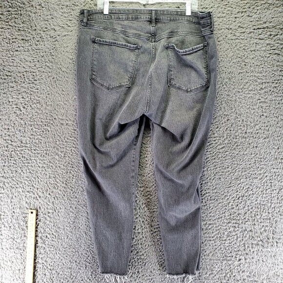 Old Navy Jeans Womens 18 Petite Gray High-Rise Vintage Slim Denim - Picture 8 of 9